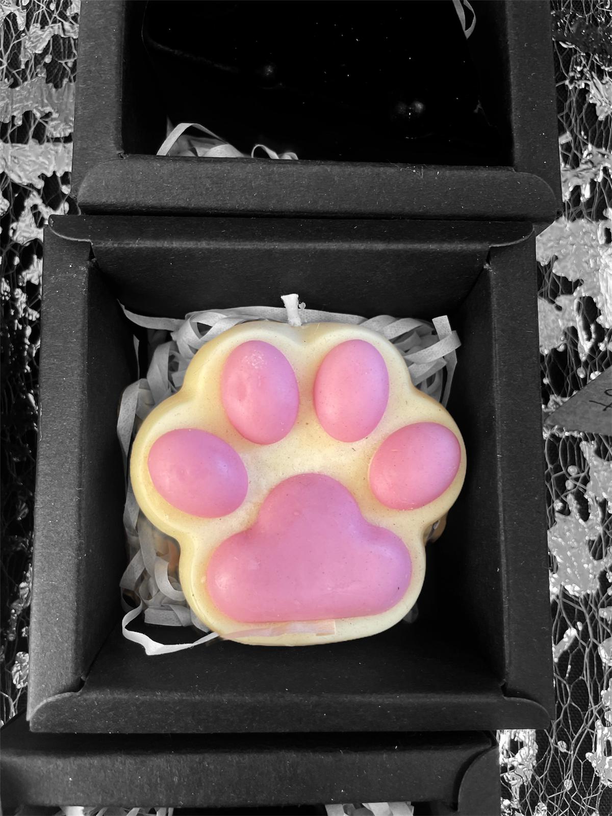 Paw pillar Candles πΎπ―οΈ by Pasticcino Candles