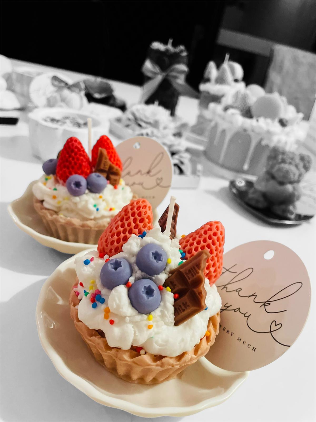 Cupcakes Candles 🕯️ - Art & Aroma Delight