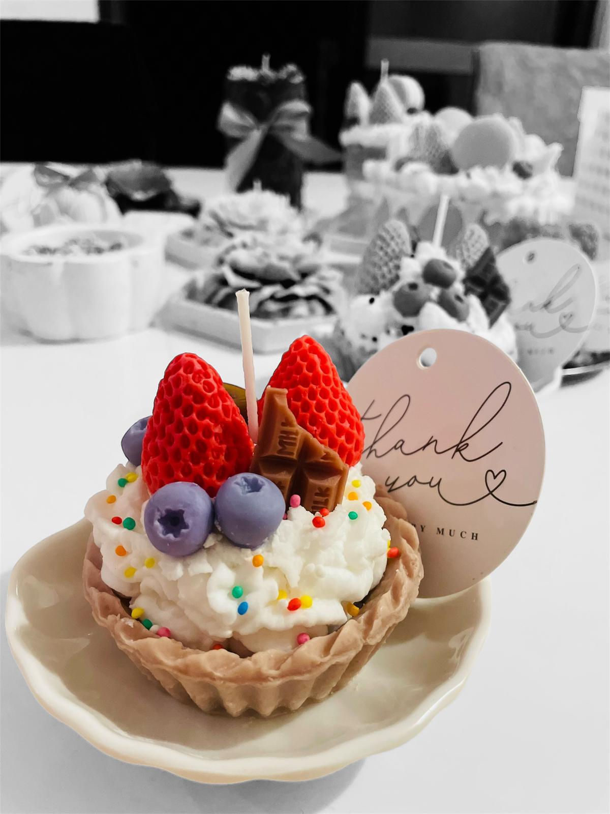 Cupcakes Candles 🕯️ - Art & Aroma Delight