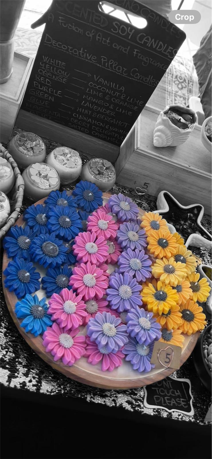 Daisy Candles🌼🕯️ by Pasticcino