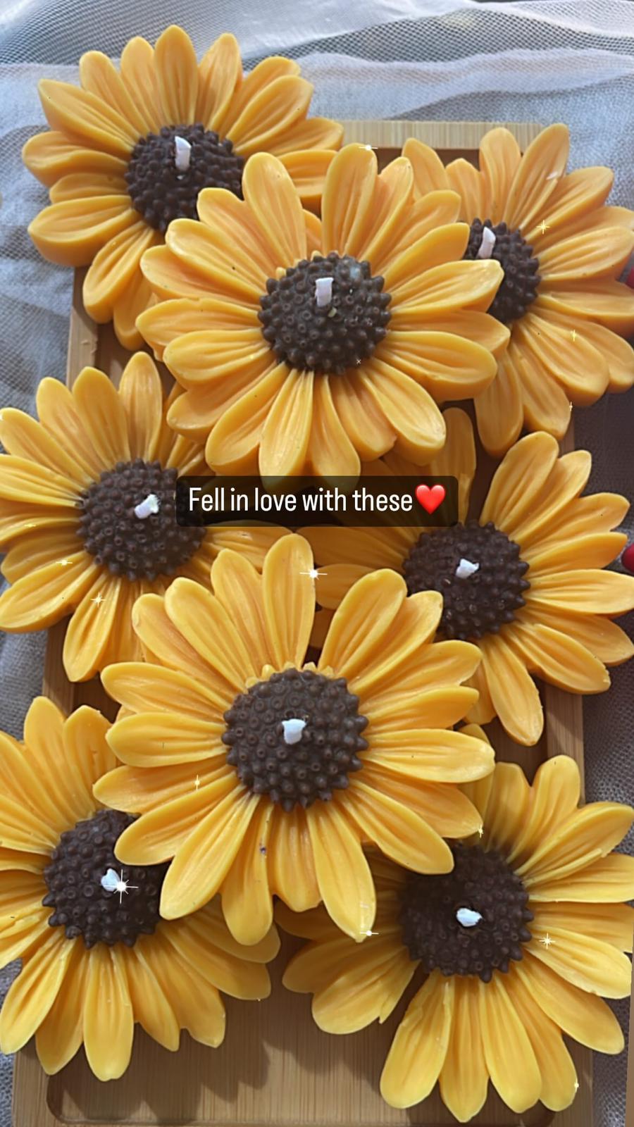 Daisy Candles🌼🕯️ by Pasticcino
